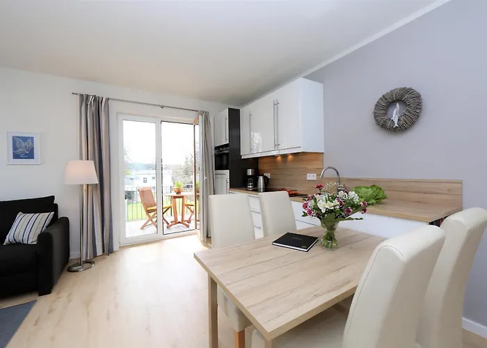 Brise Ahlbeck App 09 *